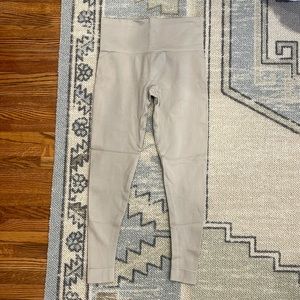 EUC SET ACTIVE x OUAI SCULPTFLEX LEGGINGS TAN BEIGE MEDIUM